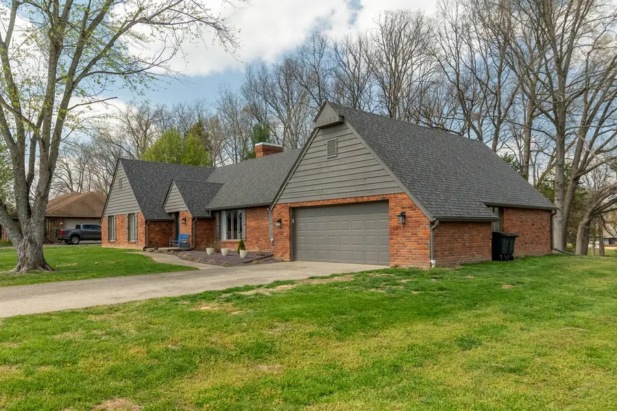 1816 Wolff Drive, Marion, IL 62959 - #2