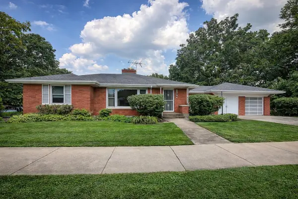 1246 Warren Avenue, Downers Grove, IL 60515