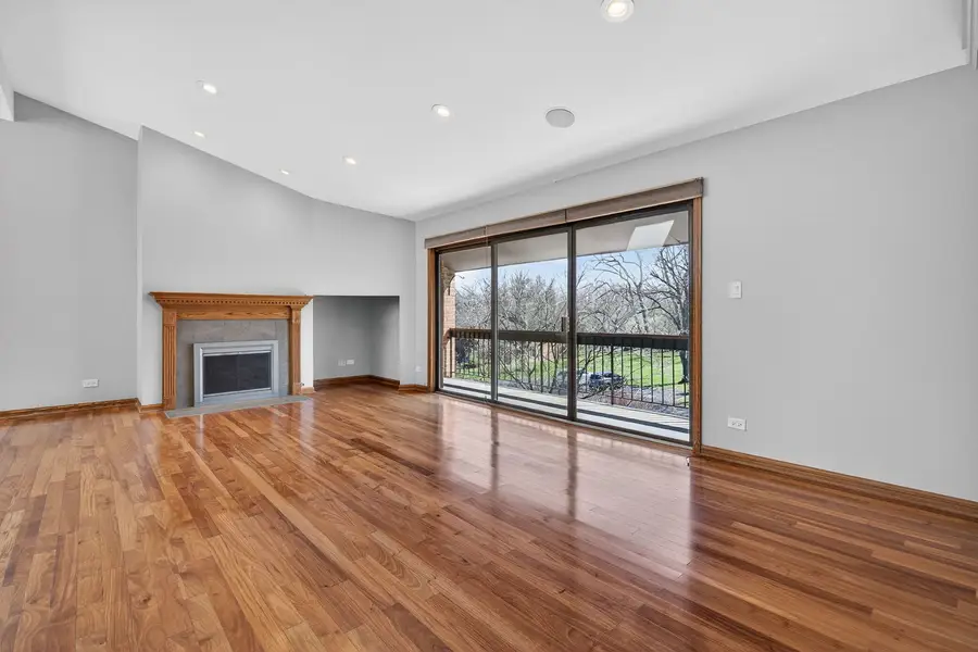 8150 Brookside Drive #204, Palos Park, IL 60464 - #3