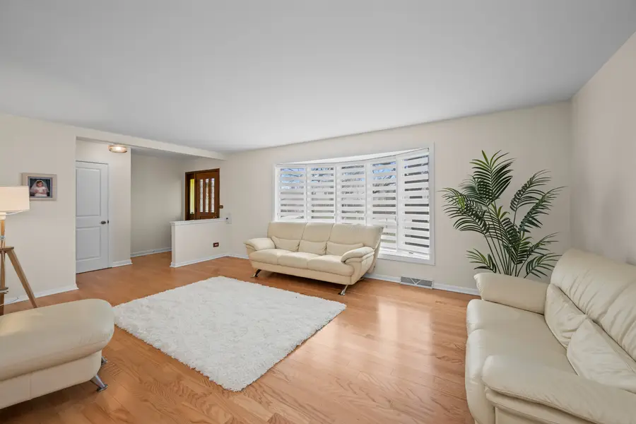 1118 Charlene Lane, Schaumburg, IL 60193 - #3