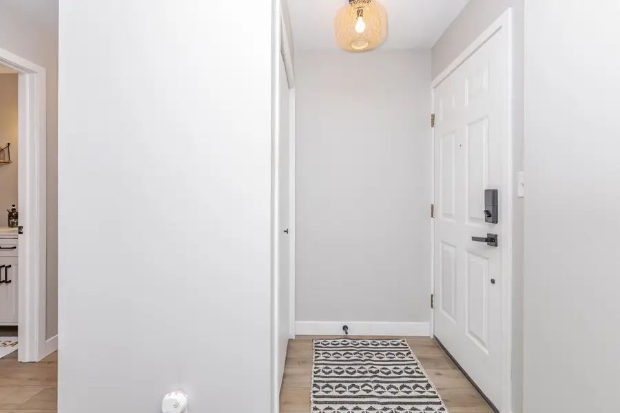 606 Carol Court #B-2, Pontiac, IL 61764 - #3