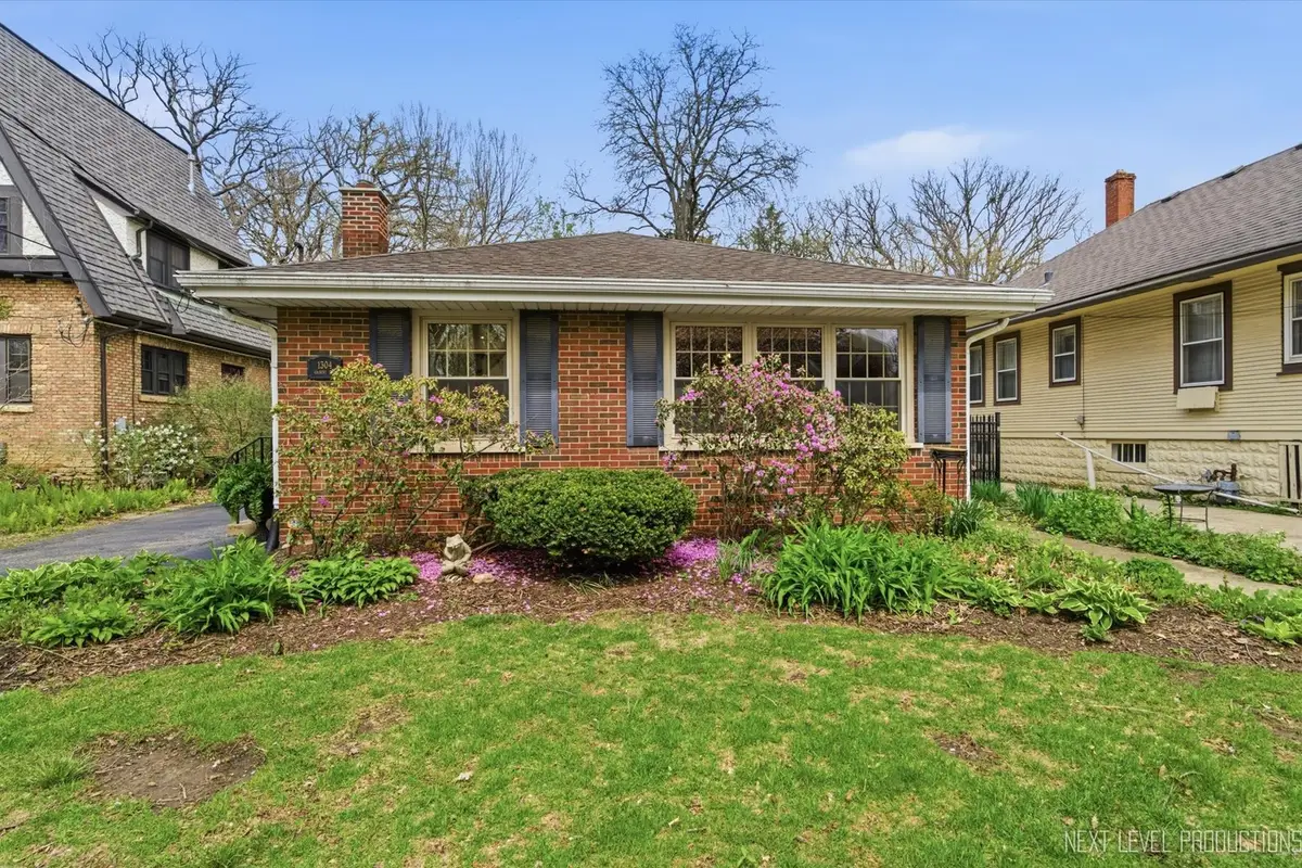 1304 Gilbert Avenue, Downers Grove, IL 60515 - #1