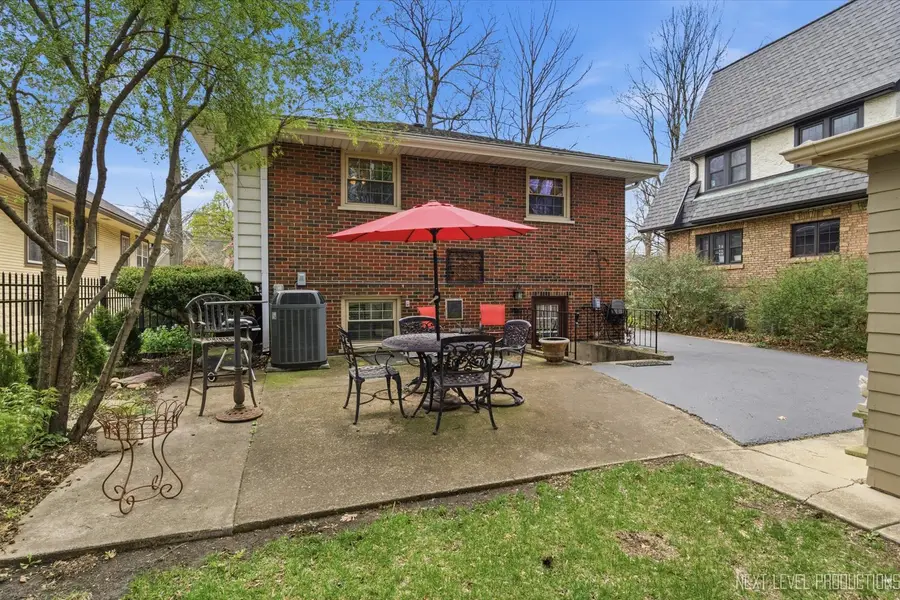 1304 Gilbert Avenue, Downers Grove, IL 60515 - #3