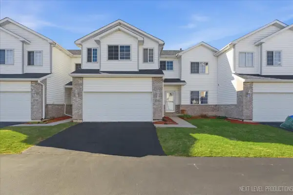 1742 Waters Edge Drive #1742, Minooka, IL 60447