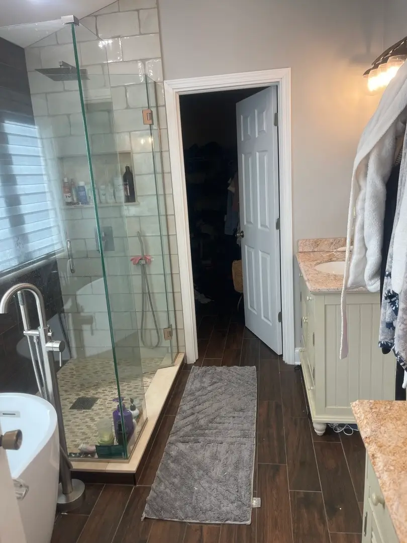 6513 Pine Hollow Road, Carpentersville, IL 60110 - #3