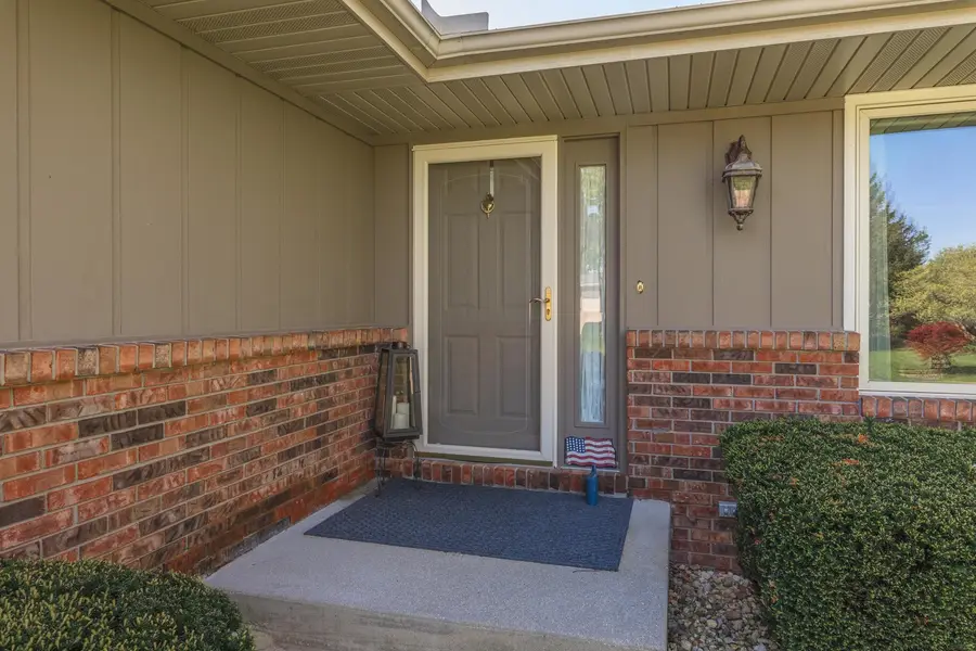 9305 Regal Court, Bloomington, IL 61705 - #2