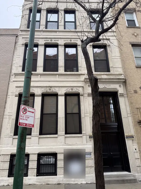 1160 N Lasalle Street, Chicago, IL 60610