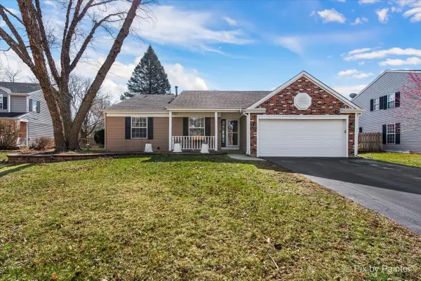 735 Royal Glen Drive, Cary, IL 60013