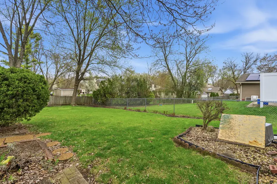 1640 E Andover Drive, Hanover Park, IL 60133 - #2