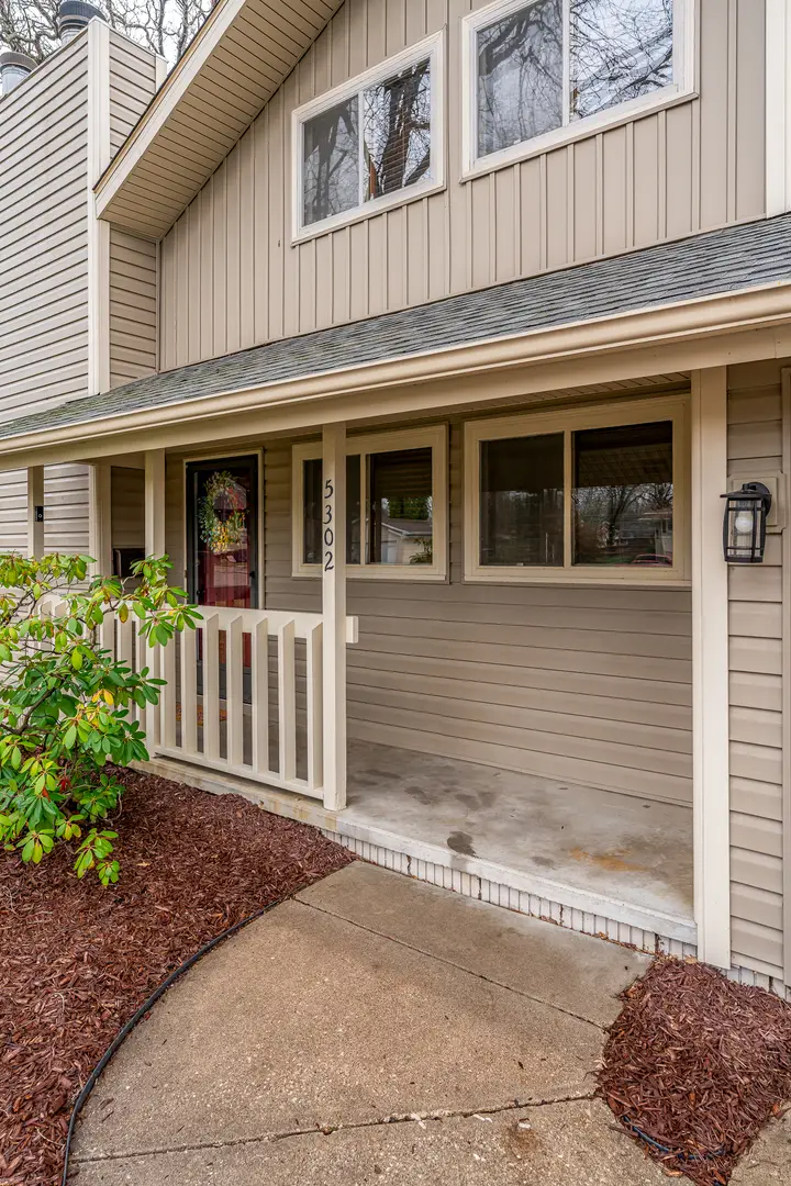 5302 32nd Avenue, Moline, IL 61265 - #2