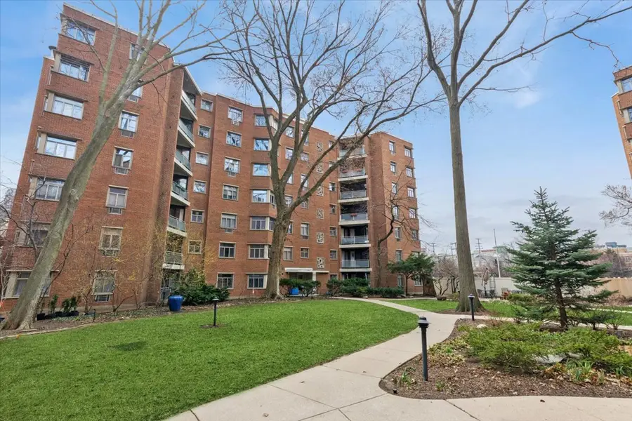 1860 Sherman Avenue #4SW, Evanston, IL 60201 - #2