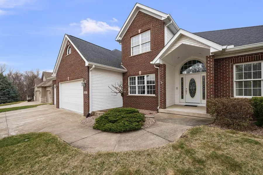 8903 Highland Drive, Rock Island, IL 61201 - #2