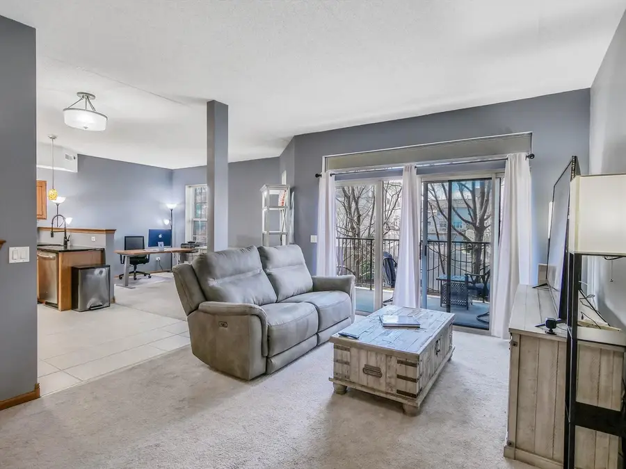 3135 Town Square Drive #104, Rolling Meadows, IL 60008 - #3