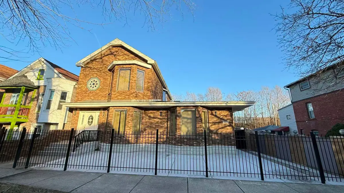 3017 S Canal Street, Chicago, IL 60616 - #1