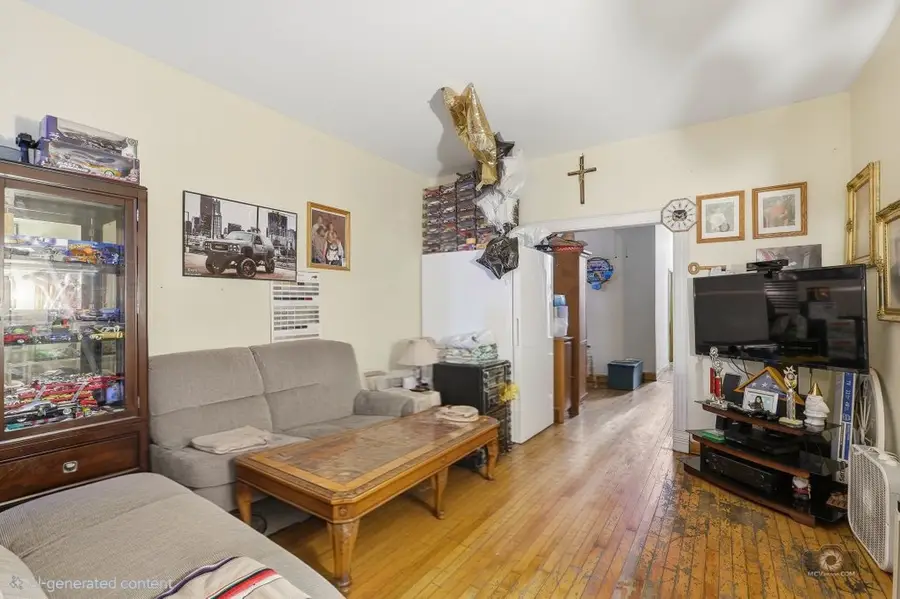 2144 Dewey Avenue, Evanston, IL 60201 - #2