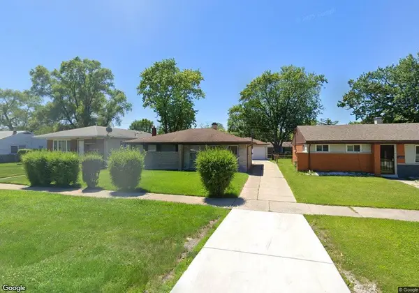 17246 Burnham Avenue, Lansing, IL 60438