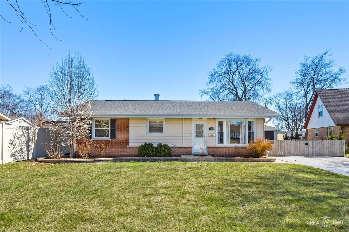 13017 Park Court, Crestwood, IL 60418 - #1