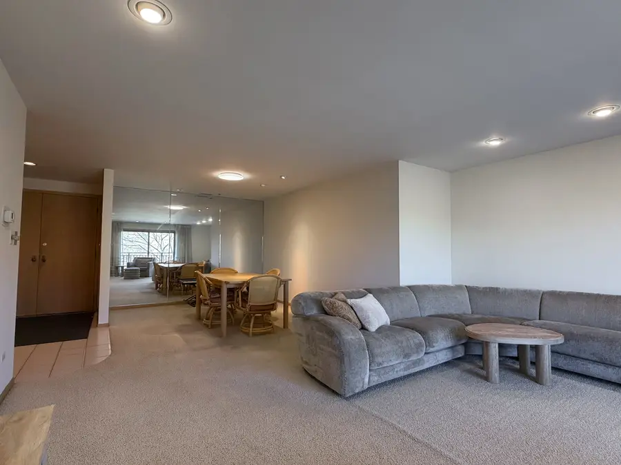 1000 Deerfield Road #304, Highland Park, IL 60035 - #3