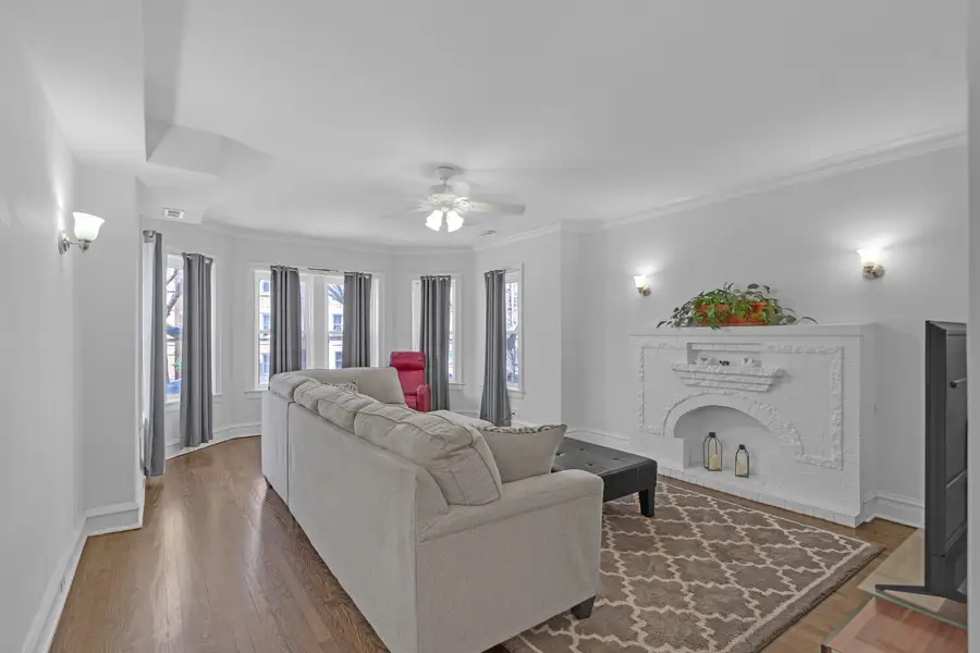 5429 N Campbell Avenue, Chicago, IL 60625 - #2