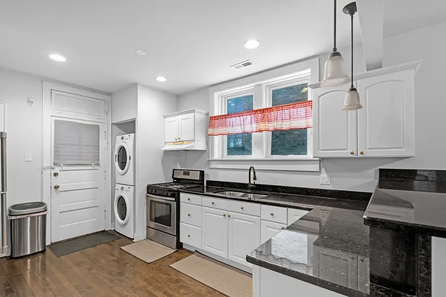 5429 N Campbell Avenue, Chicago, IL 60625 - #3