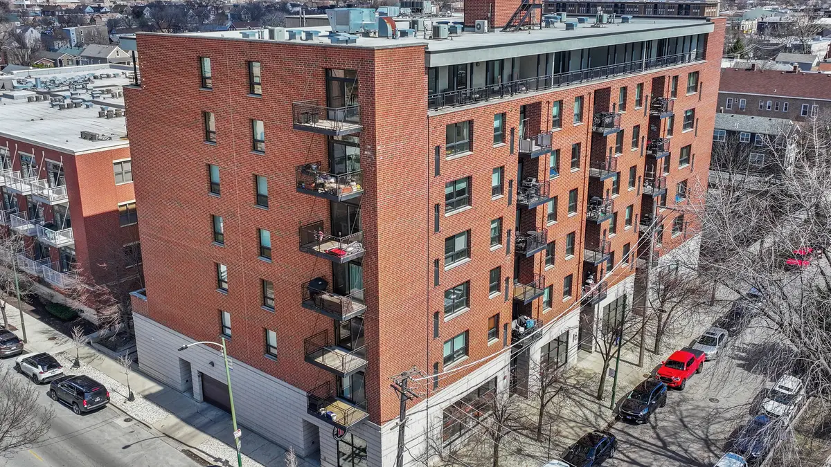 974 W 35th Place #510, Chicago, IL 60609 - #1