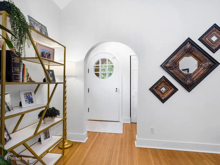 317 E Walnut Street, Hinsdale, IL 60521 - #3