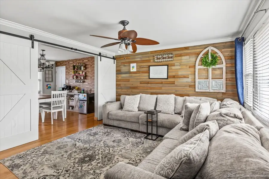 8836 W 93rd Place, Hickory Hills, IL 60457 - #3