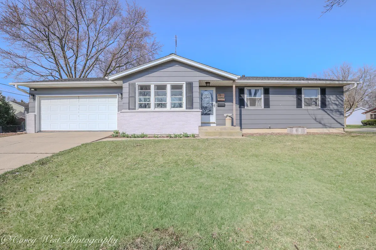 1811 S 7th Street, Dekalb, IL 60115 - #1