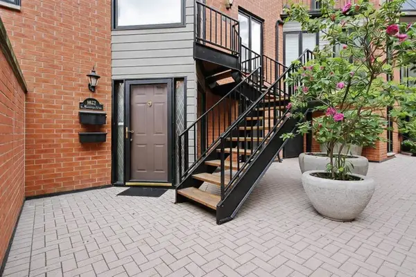 1622 N St. Michaels Court #1622, Chicago, IL 60614