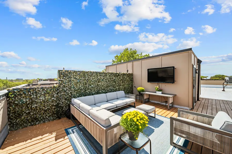 4816 S St. Lawrence Avenue #302, Chicago, IL 60615 - #3