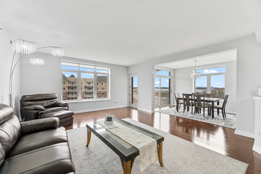 8300 Callie Avenue #407, Morton Grove, IL 60053 - #2