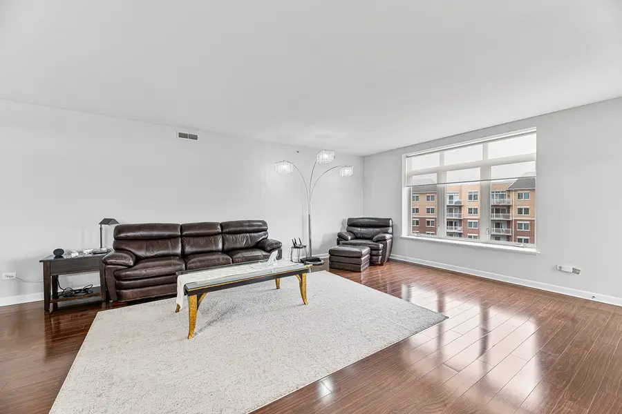 8300 Callie Avenue #407, Morton Grove, IL 60053 - #3