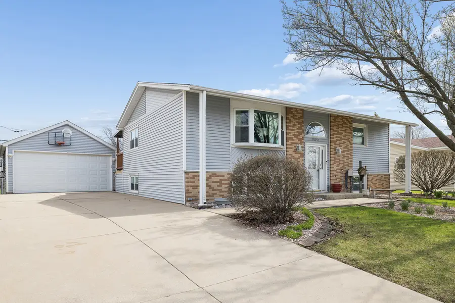 15257 Rob Roy Drive, Oak Forest, IL 60452 - #2