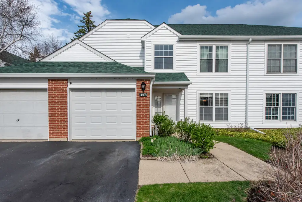 107 Templeton Street, Lake Bluff, IL 60044 - #1