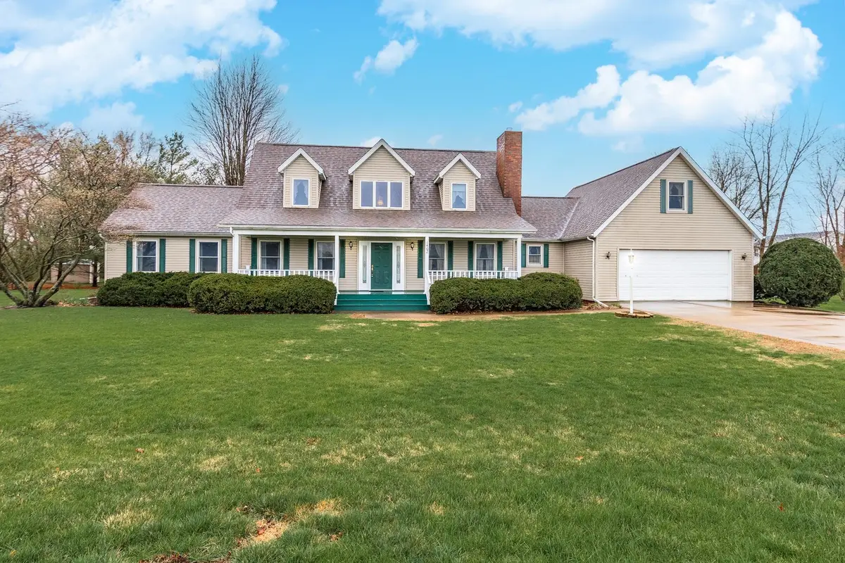 1402 E Indiana Avenue, Pontiac, IL 61764 - #1