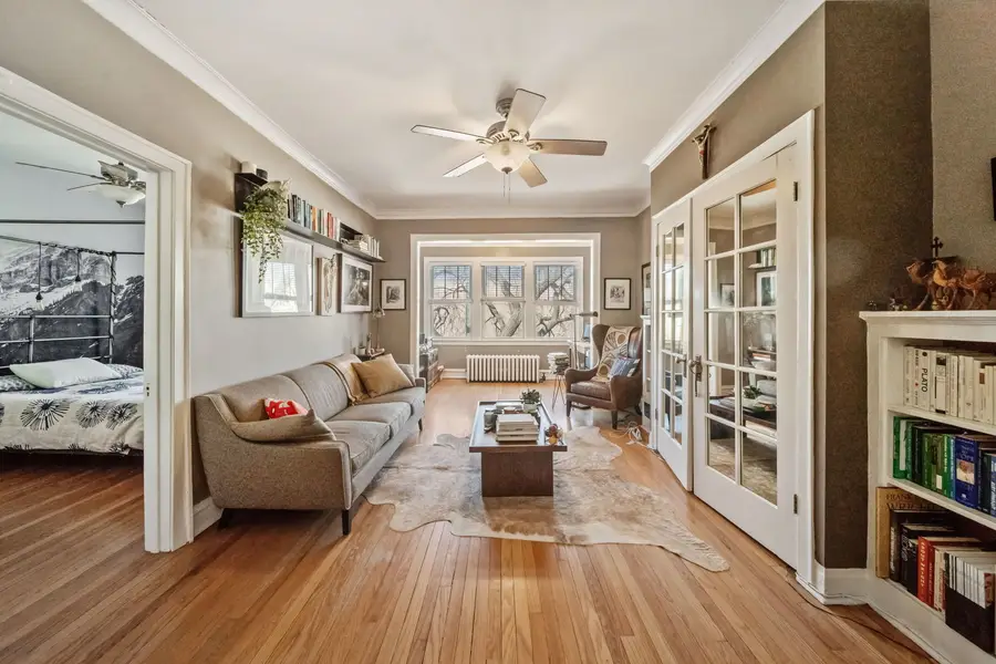 340 S Kenilworth Avenue #3, Oak Park, IL 60302 - #2