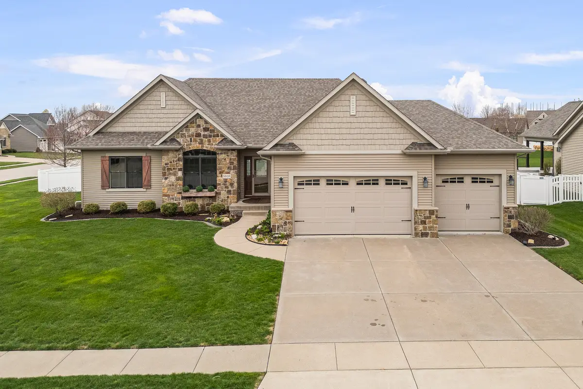 6608 Prairie Grass Lane, Bettendorf, IA 52722 - #1