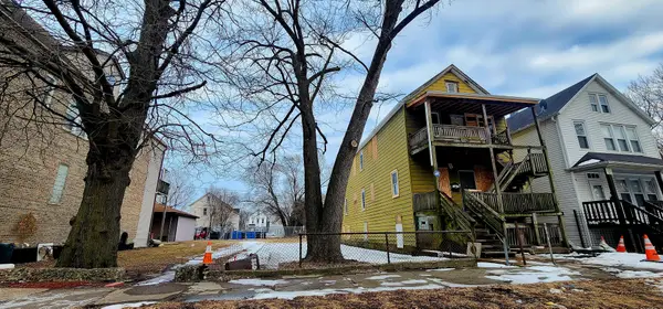 8507 S Brandon Avenue S, Chicago, IL 60617