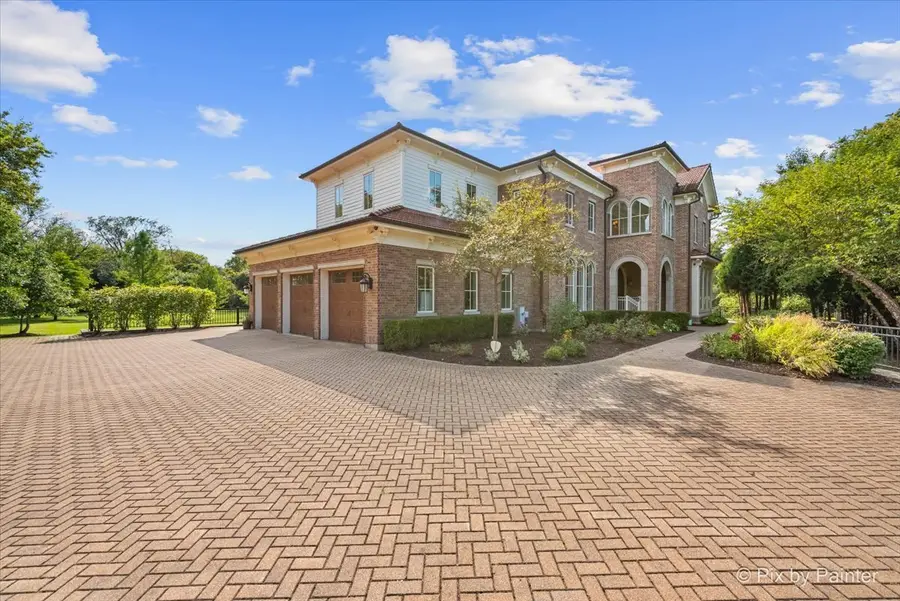 27 W Onwentsia Road, Lake Forest, IL 60045 - #2