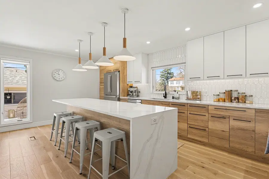 1515 E Oakton Street, Arlington Heights, IL 60004 - #3