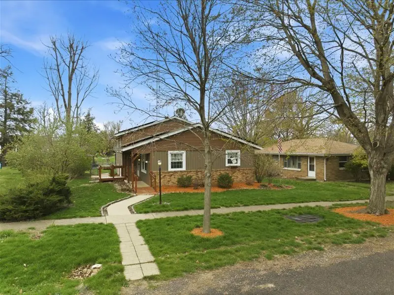 208 NW Madison Street, Hopedale, IL 61747 - #2