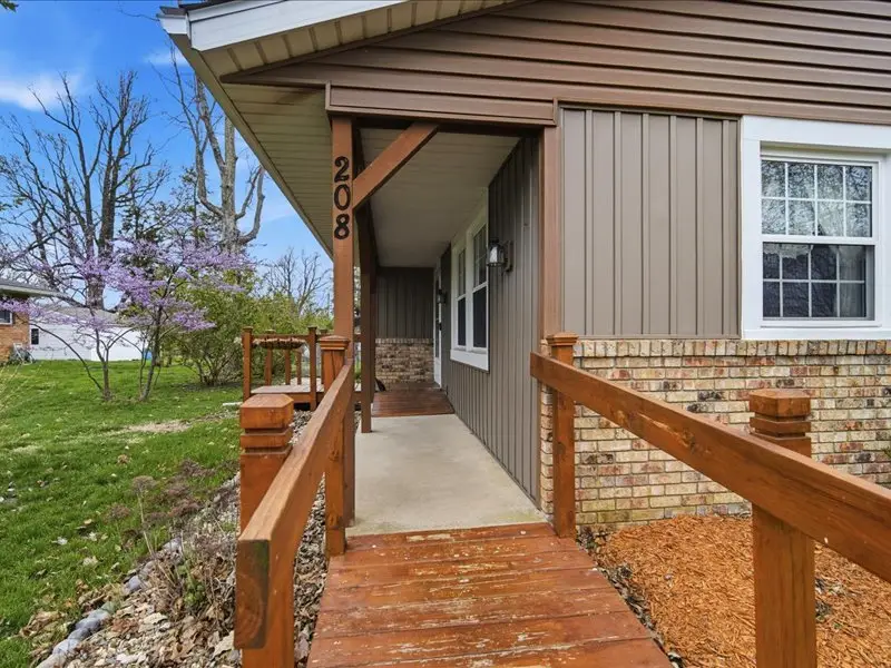 208 NW Madison Street, Hopedale, IL 61747 - #3