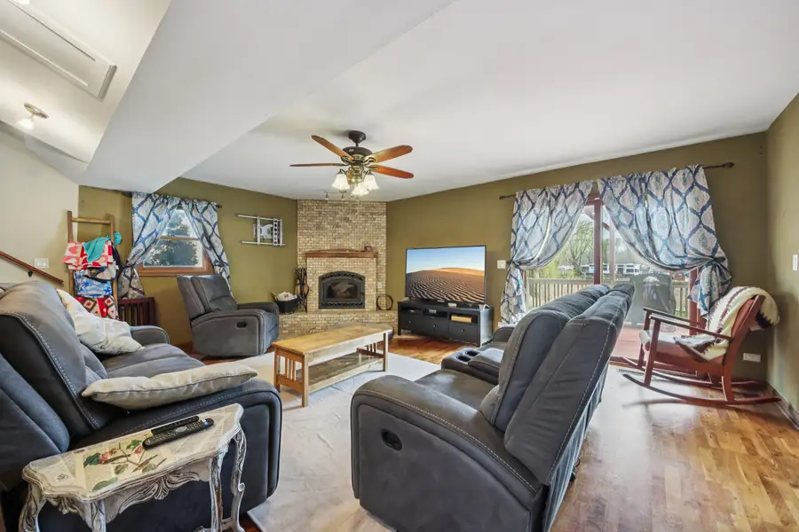 27884 W Riverside Drive, Antioch, IL 60002 - #3