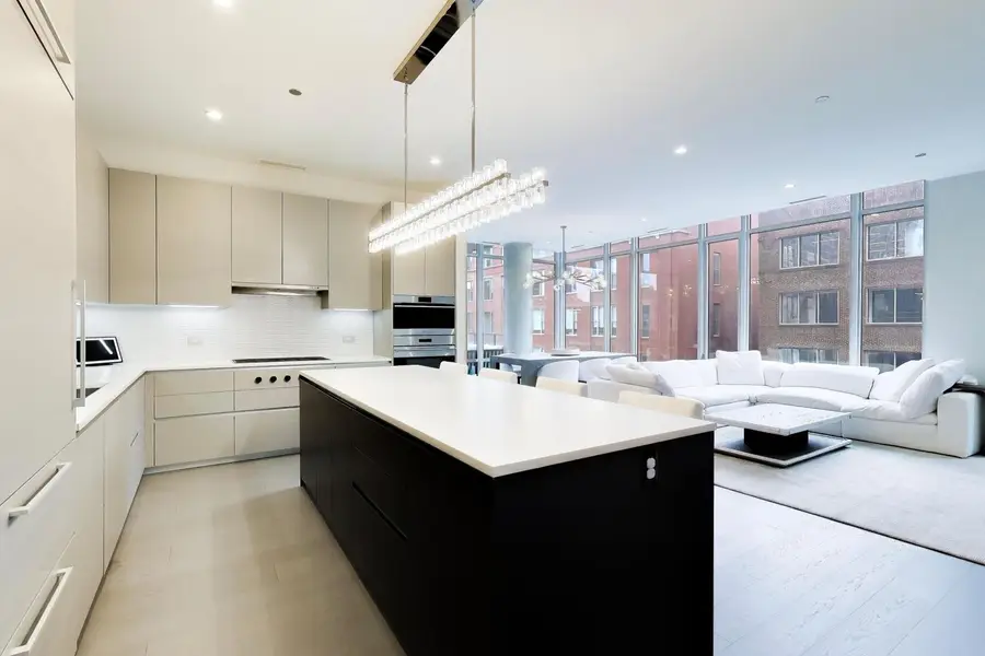 360 W Erie Street #5D, Chicago, IL 60654 - #3