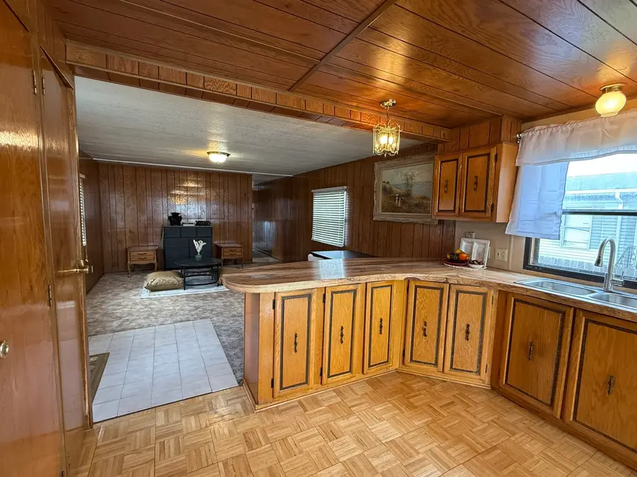 608 Tanglewood Road, Matteson, IL 60443 - #3