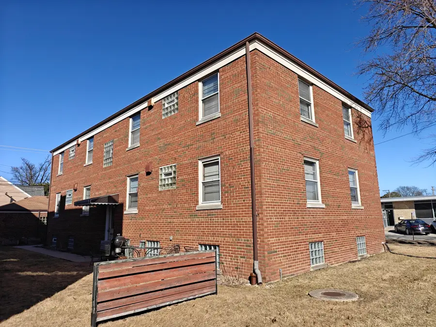 1106 Alima Terrace, La Grange Park, IL 60526 - #2