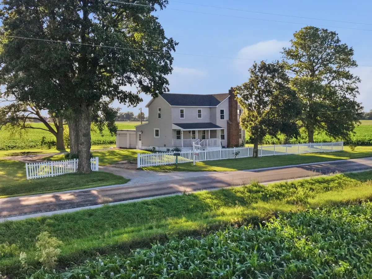 10120 N 1000 East Road, Manteno, IL 60950 - #1