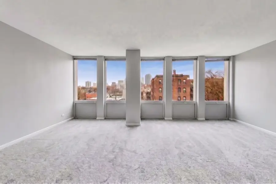 444 W Fullerton Parkway #305, Chicago, IL 60614 - #3