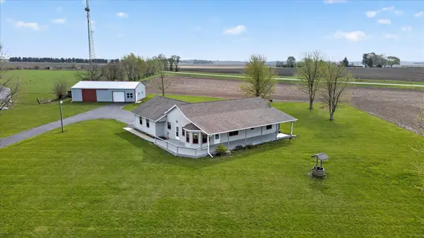 1936 Hoosier Road, Franklin Grove, IL 61031