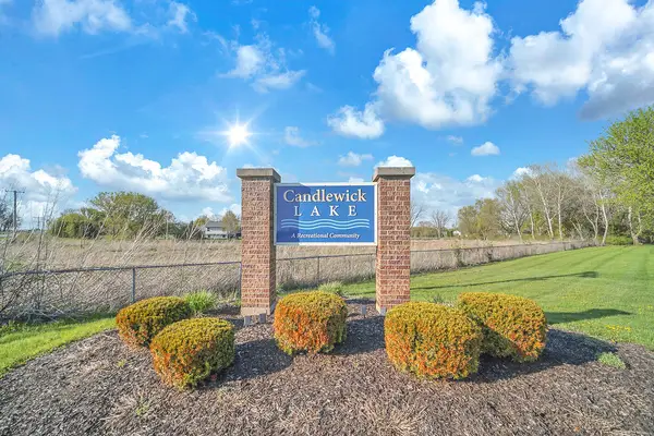 2000 Candlewick Drive Sw, Poplar Grove, IL 61065